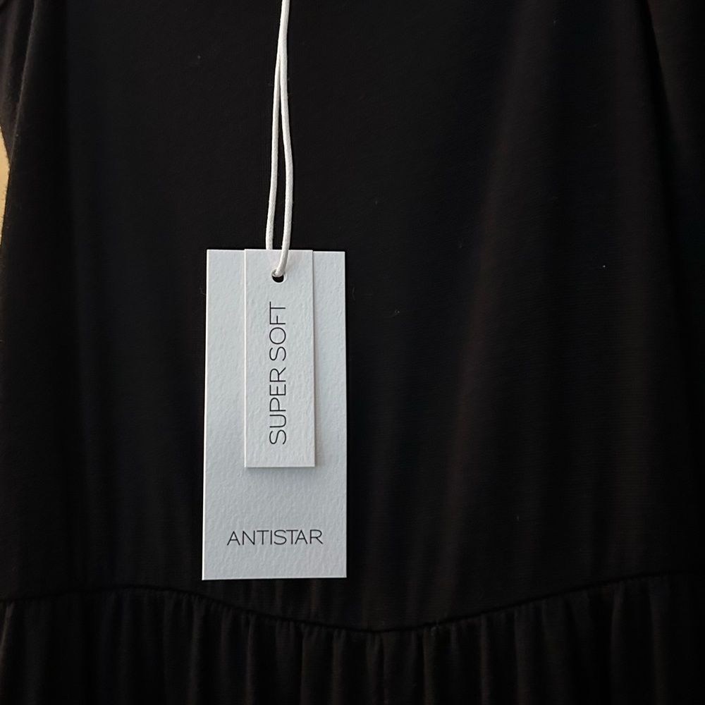 NWT jumpsuit - Picture 2 of 4